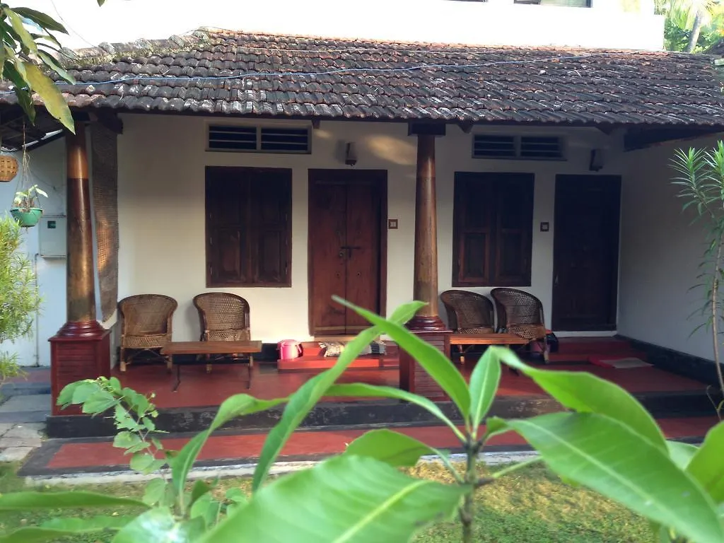 Ambadis Villas Kochi Bed & Breakfast