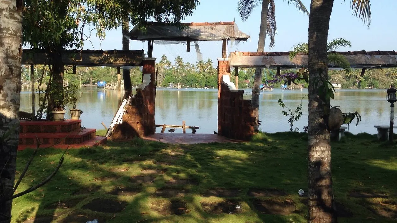 ** Bed & Breakfast Ambadis Villas Kochi India