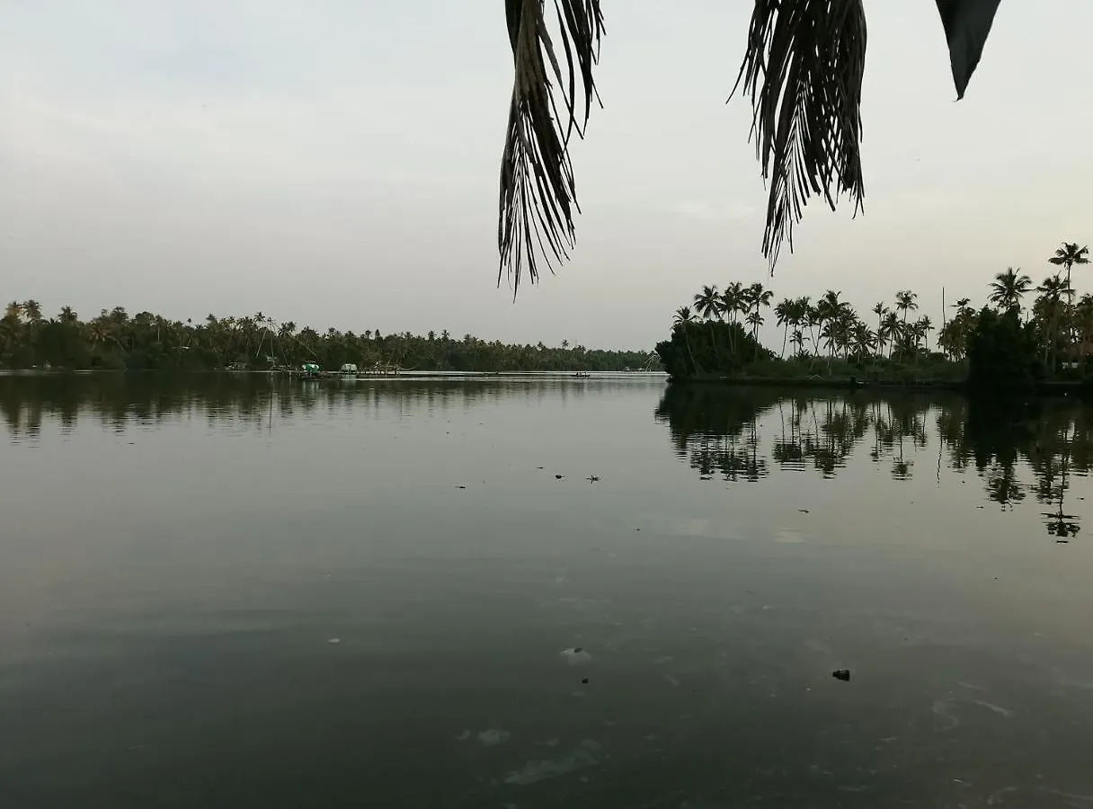 Bed & Breakfast Ambadis Villas Kochi